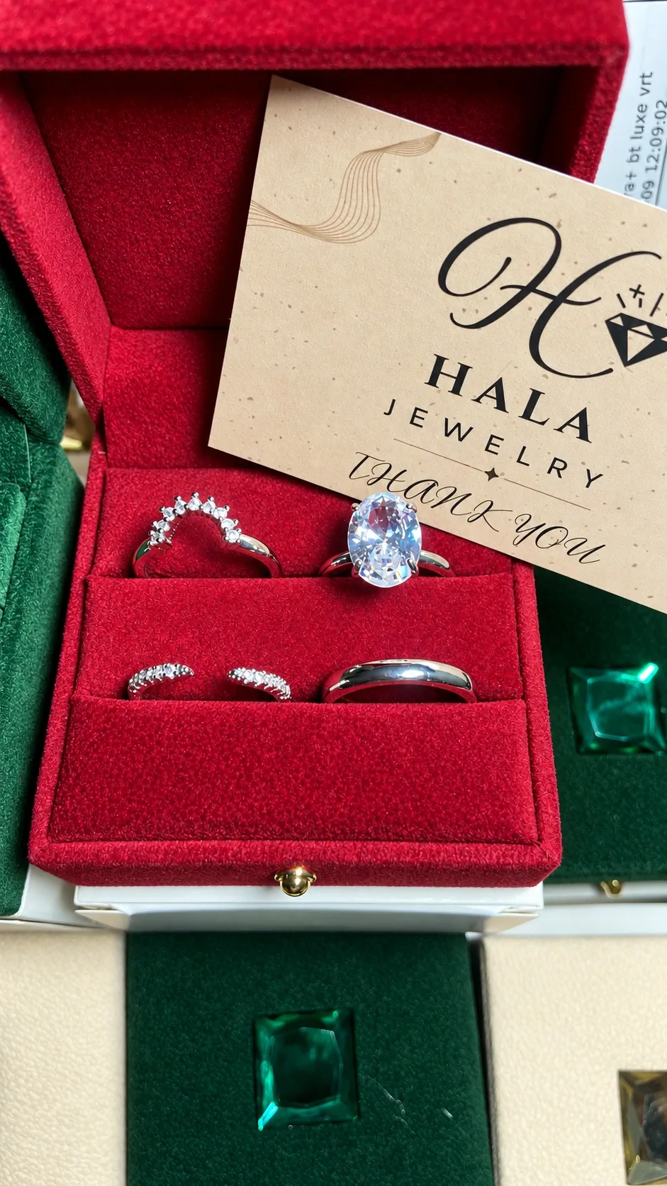 Oval Love Bridal Set – طقم خواتم فاخر