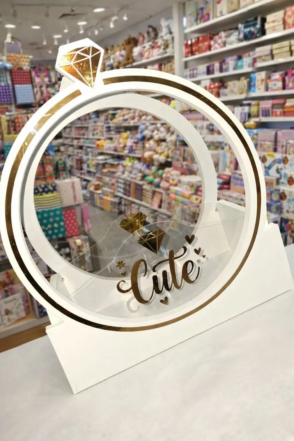 صندوق الأناقة الماسي – Diamond Gift Box