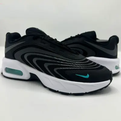 Nike Air Max Fire