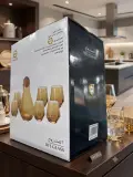اواني زجاجية