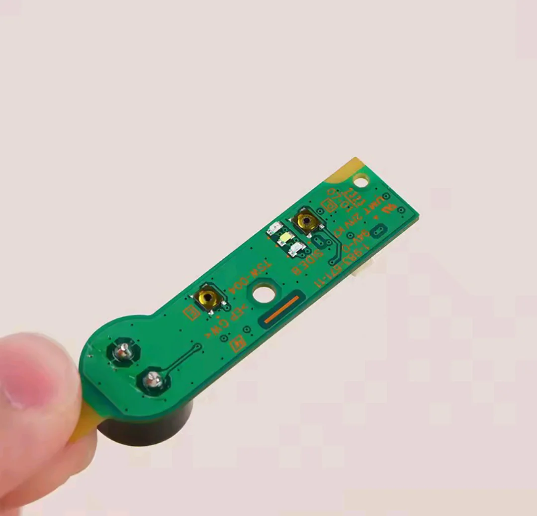 Power on off PS4 slim