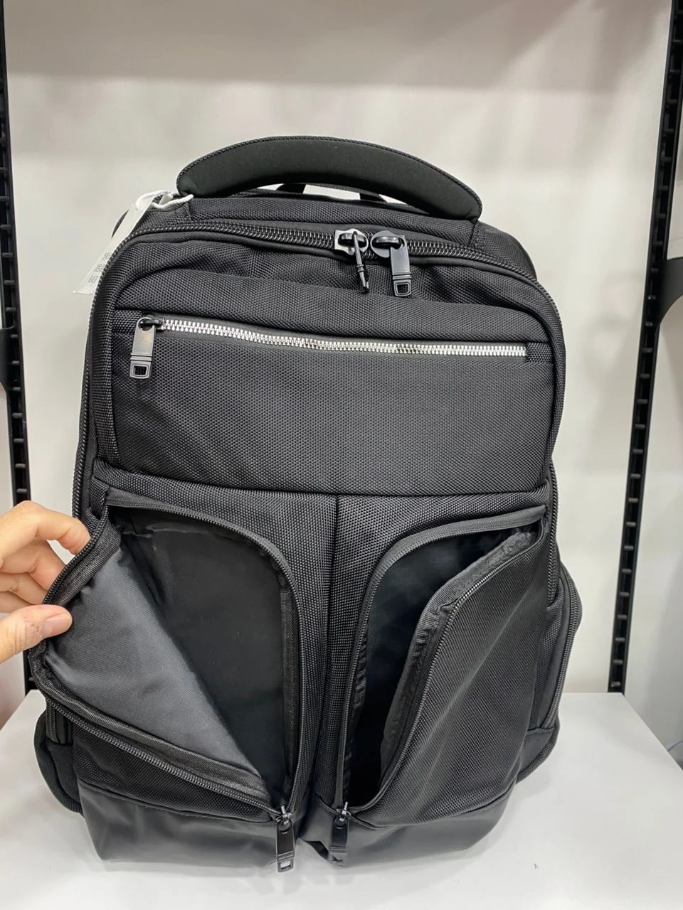 Sac à dos business élégant pour laptop grande capacité