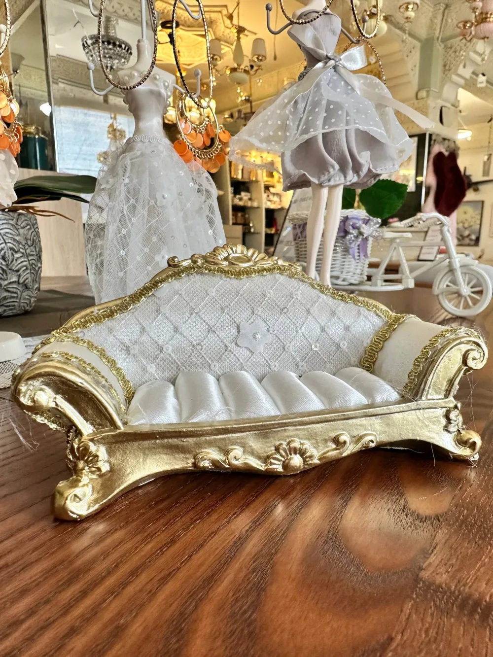 Porte-Bagues Canapé Baroque – Style Royal