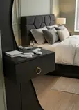 Table de nuit mural مغلقة