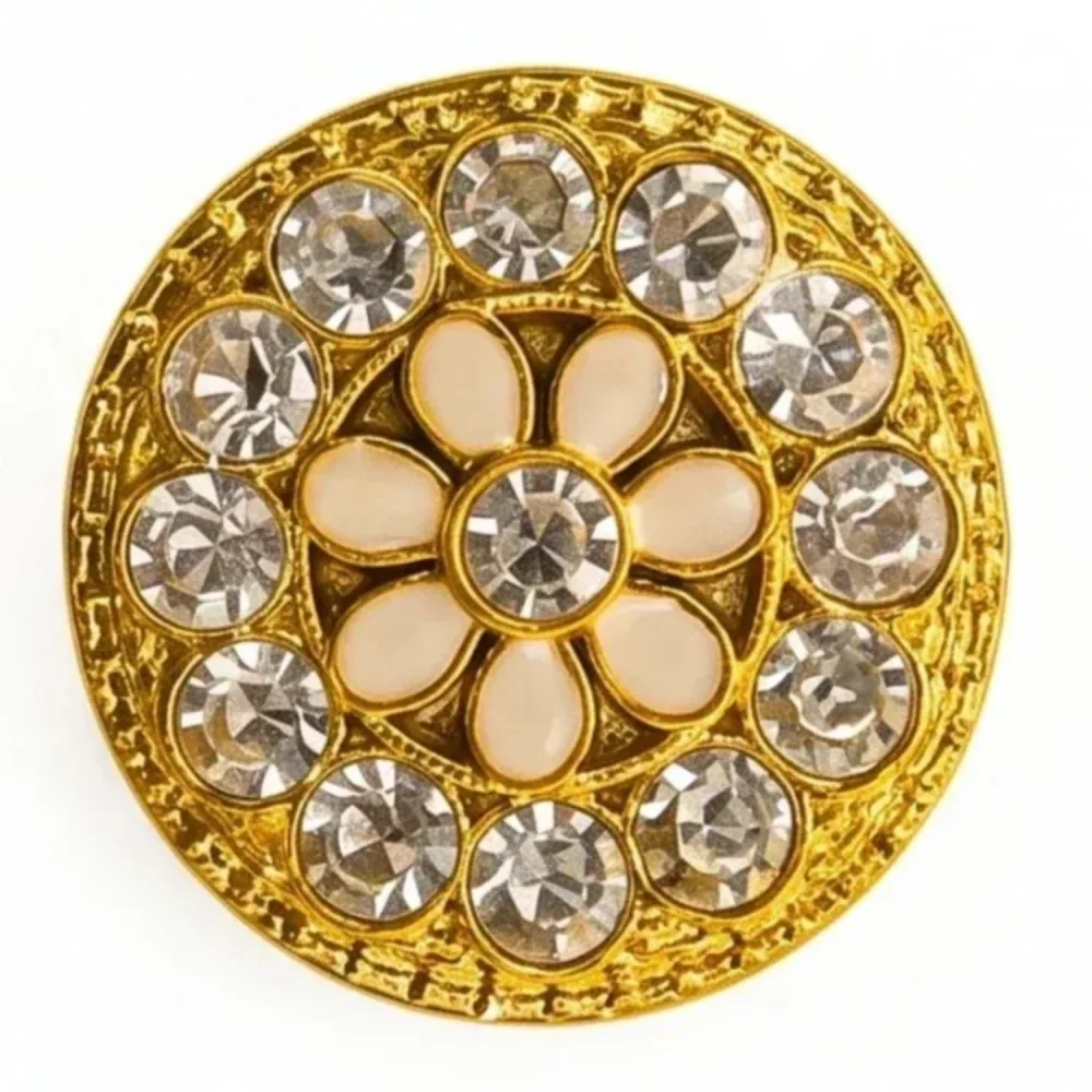 Broche  Salon Plastique B05