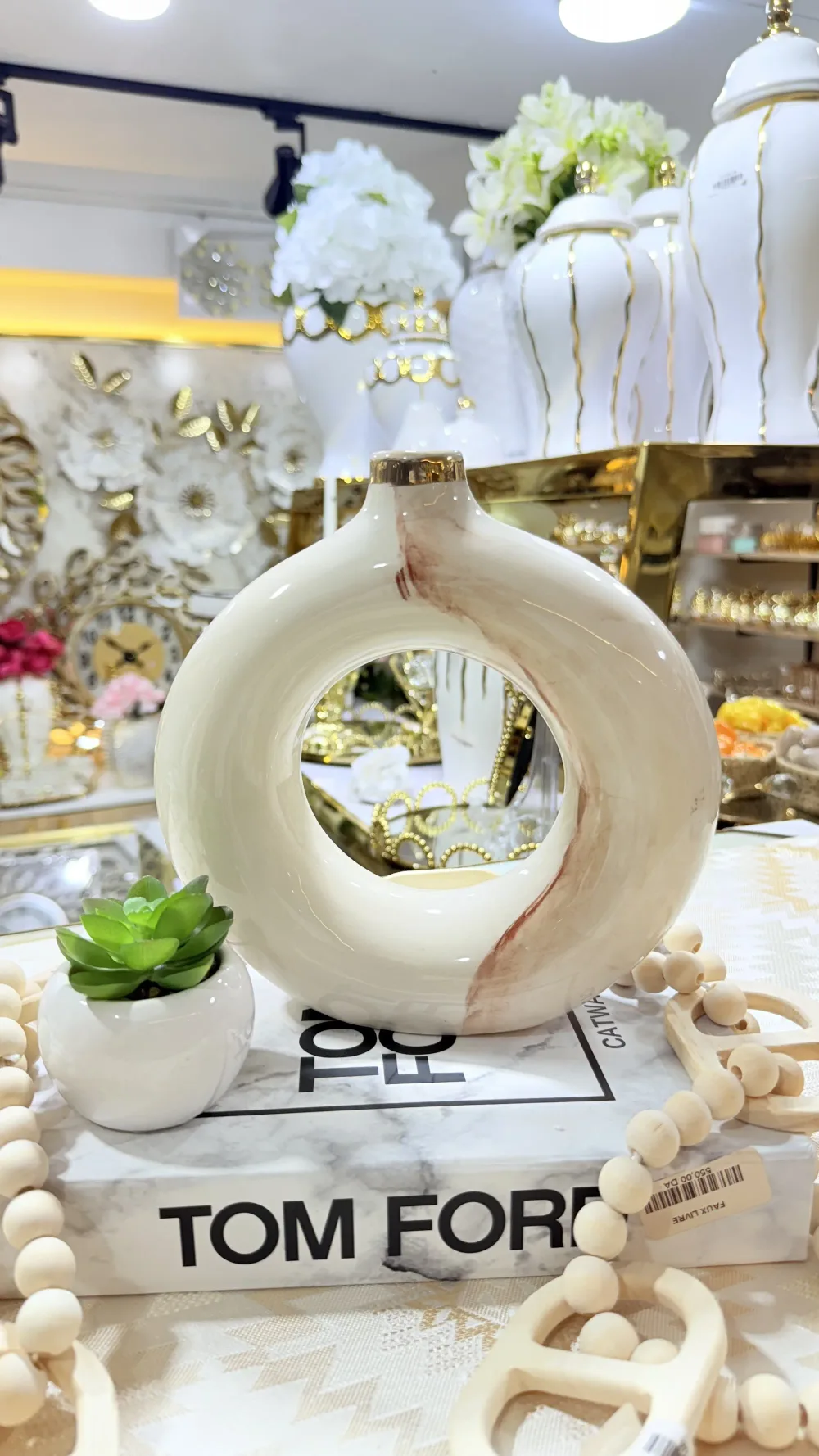Vase donut 1 pc