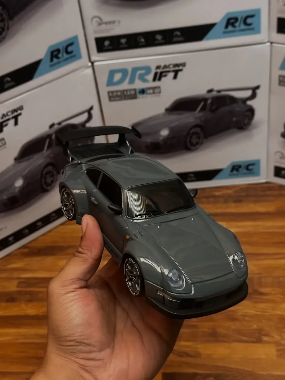 سيارة Porsche 911 الكهربائية للأطفال 🏎️⚡