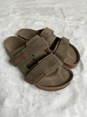 BIRKENSTOCK UJI 👣