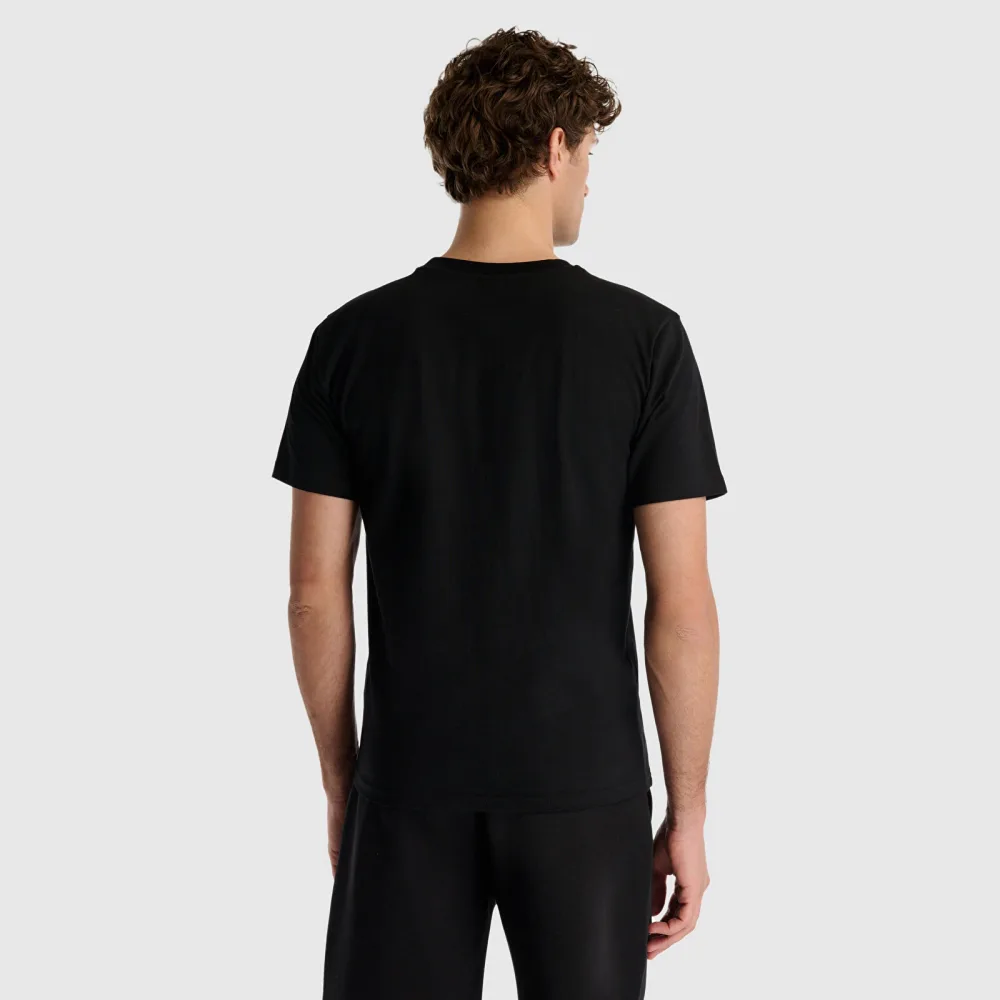 New Balance MNT1537 Black Men Shirts