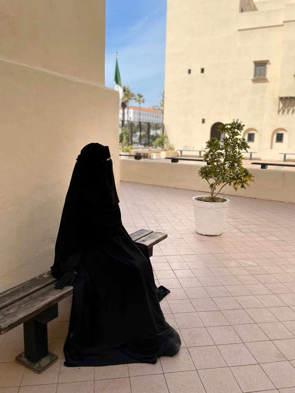 عباءة الحوراء