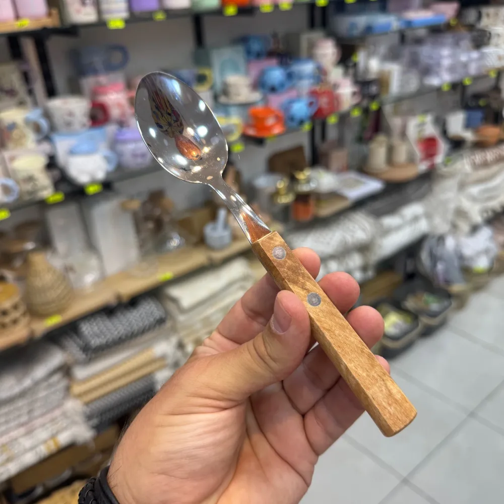 200 da la pièce