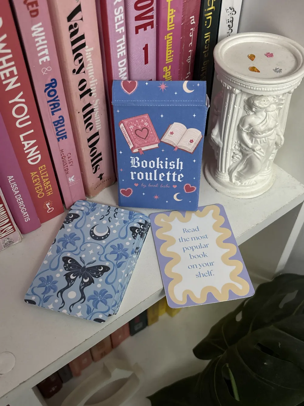 Bookish roulette