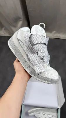 Lanvin curb grey