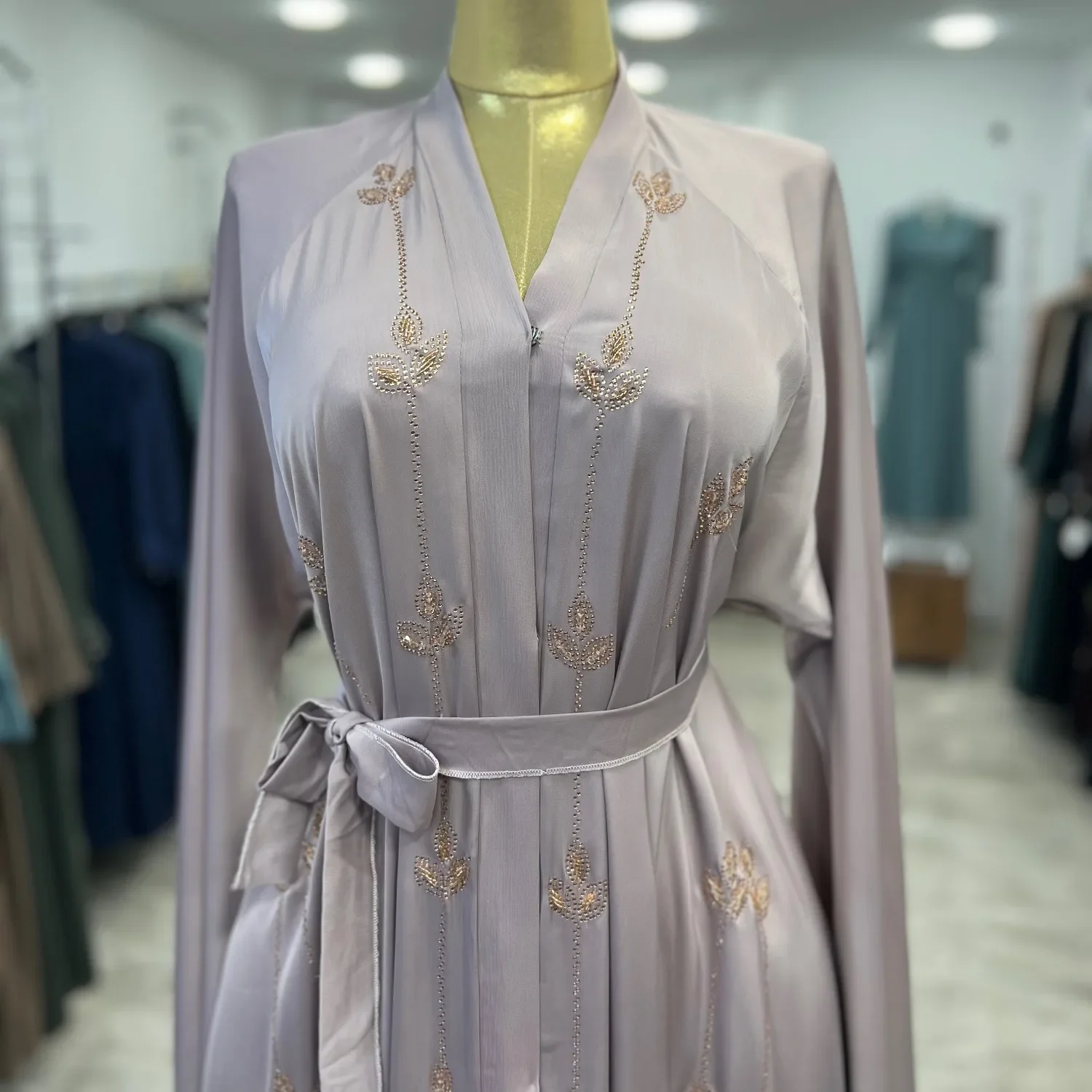 عباية دبي