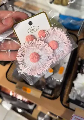 Boucles d'oreilles fleur en fil tressé — Marque "ZM Accessories