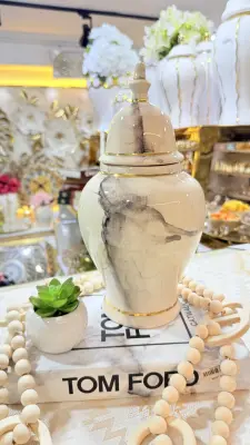 Jar marbre