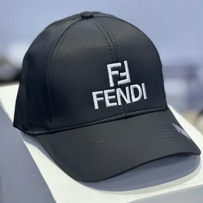كاسكيطة فاندي Fendi