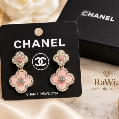 Boucles d'oreilles CHANEL