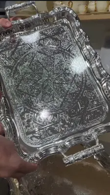 PLATEAUX ARGENTÉ AVEC MOTIF