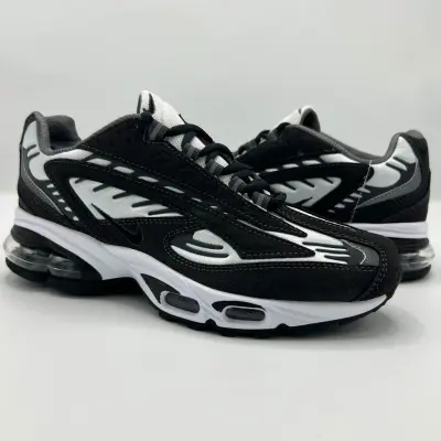 Nike Air Tuned Sirocco