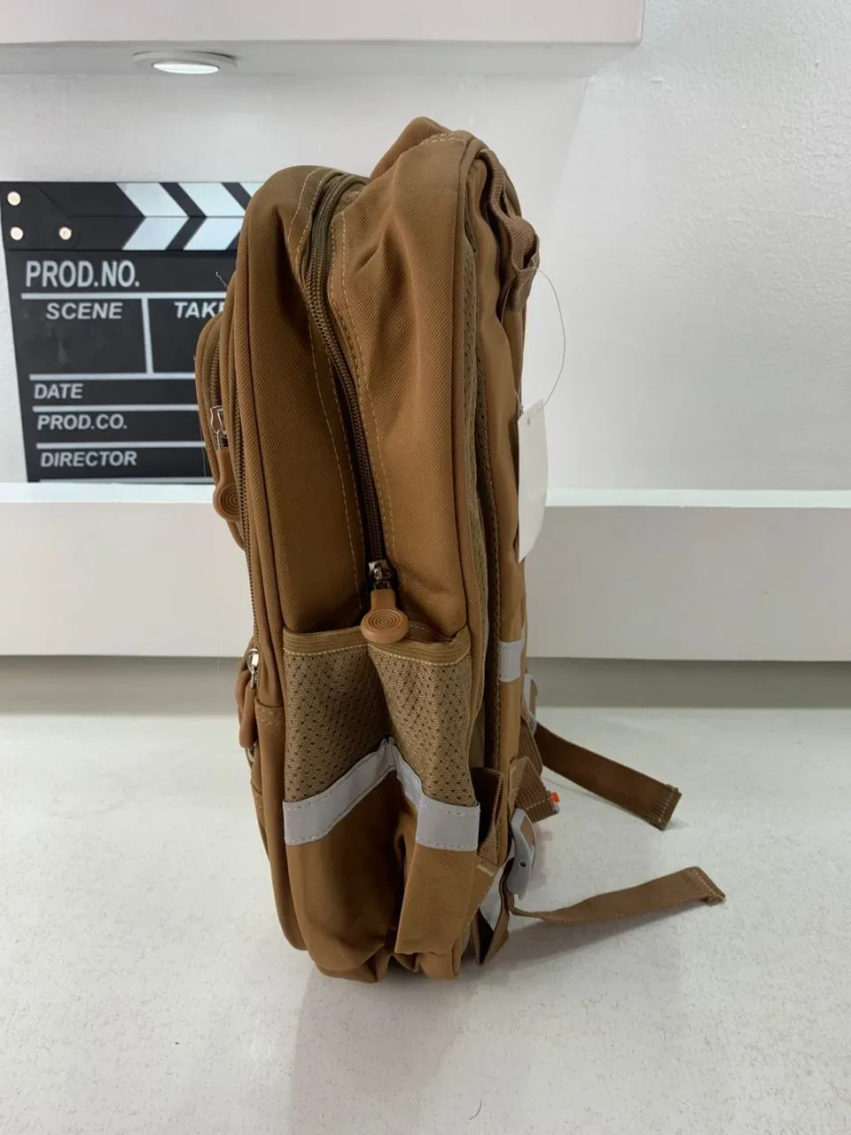 Sac à Dos Enfant Ludique avec Plusieurs Compartiment et un Peluche LM-5122 Marron – حقيبة ظهر للأطفال بني