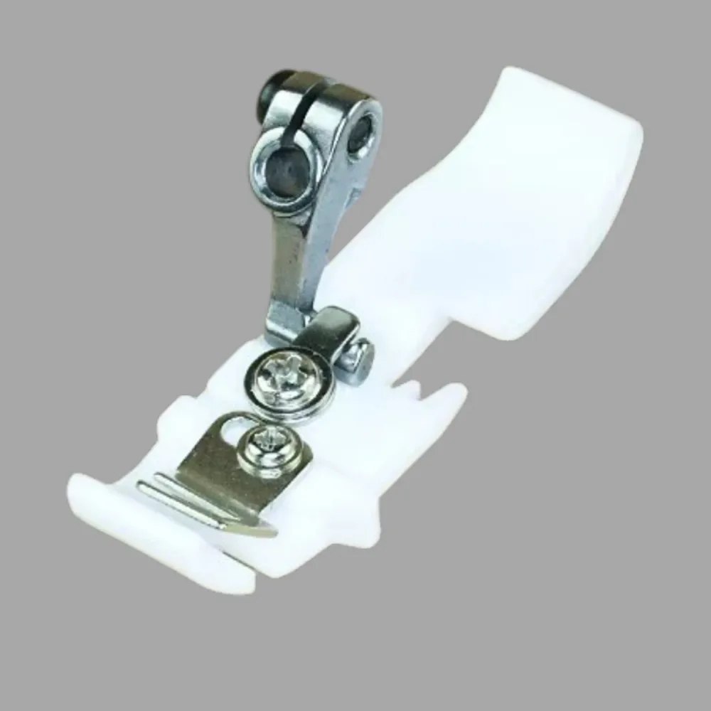 Pied de Biche Machine Surjeteuse Plastique