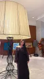 Robe d’hôtesse modèle Aura en dentelle