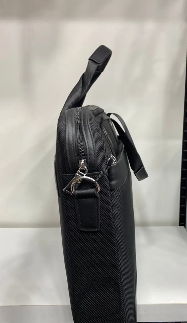 Cartable élégant multipoches