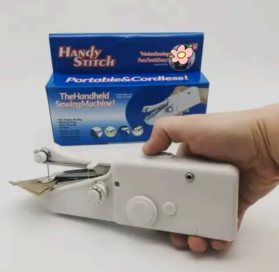 آلة خياطة صغيرة Handy Stitch