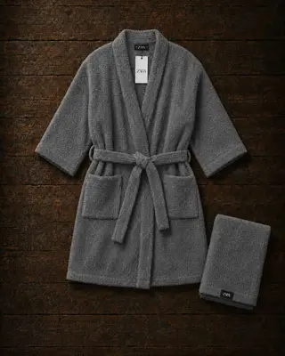 Sortie de bain Zara + serviette ( cadeau )