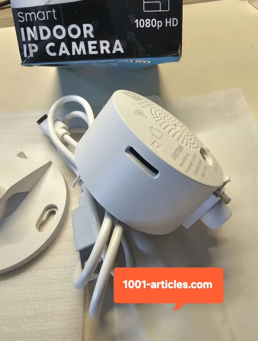 LSC SMART CONNECT, Caméra IP Interne, WiFi, HD 1080p, Tuya compatible.