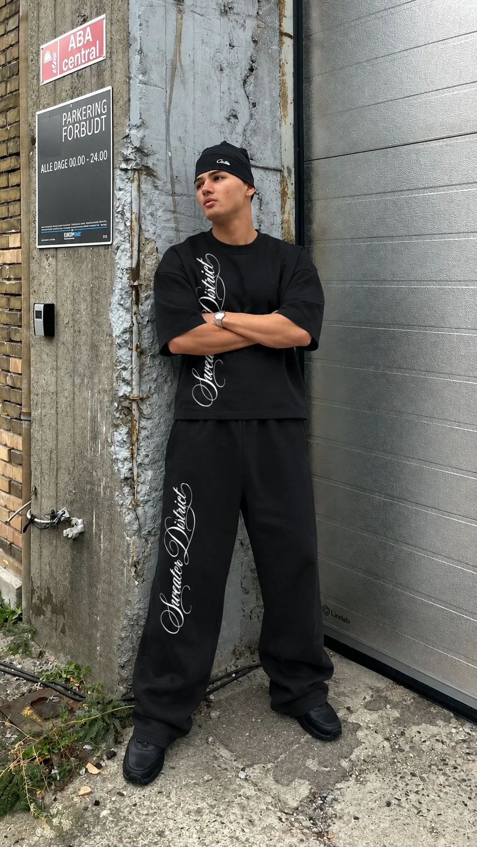 Ensemble Sweater Tshirt + baggy