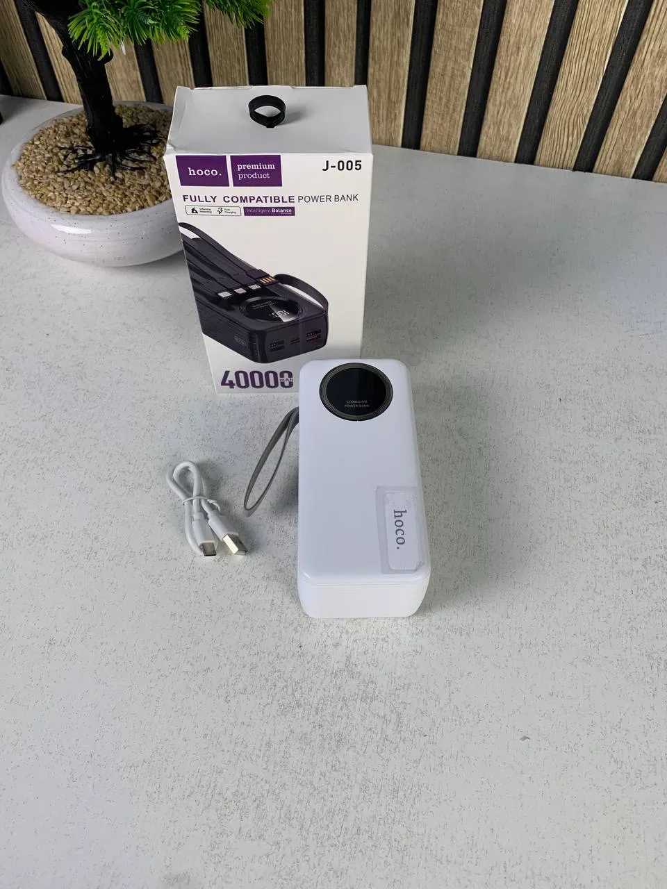 Power Bank Hoco J-005 Premium 40000mAh - باور بانك حجم كبير بسعة 40,000 مللي أمبير