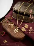 طقم بارير زهرة النفل  (Four-Leaf Clover Jewelry Set)  بلمسة فاخرة
