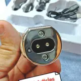 Tondeuse à barbe rechargeable Kemei 04 têtes