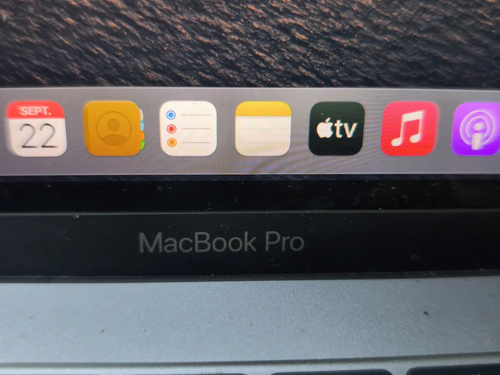 MacBook Pro 13" (2016) - Core i7 / 16GB RAM / Retina