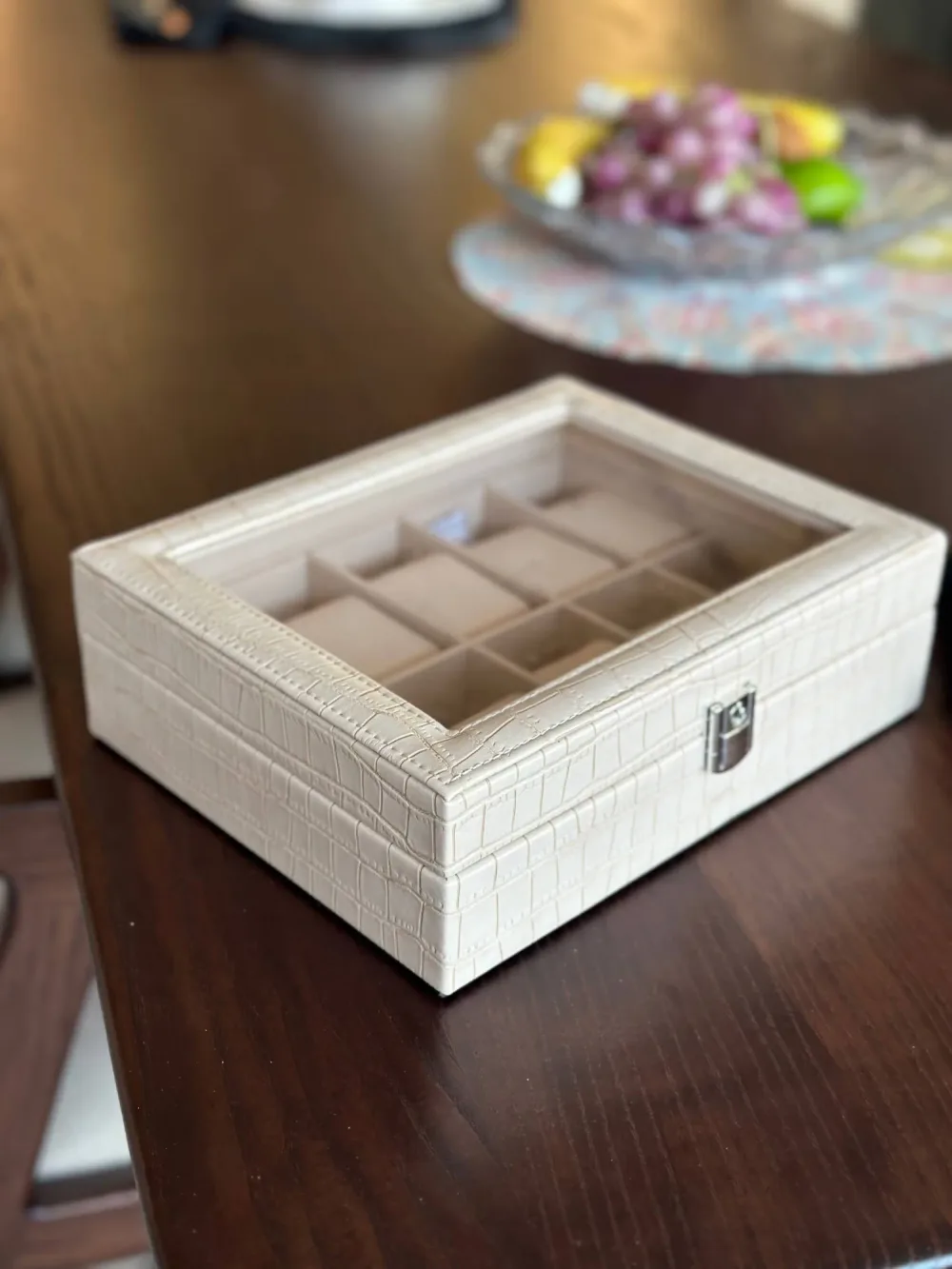 Coffret à Montres en Cuir Croco Beige – 10 Compartiments