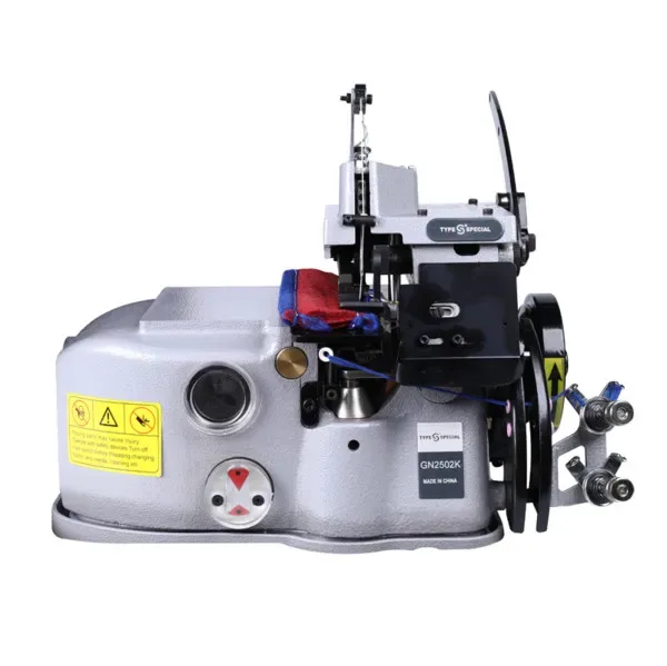 Machine à coudre industrielle surjeteuse tapis NS-2502K (avec coupe de bord)