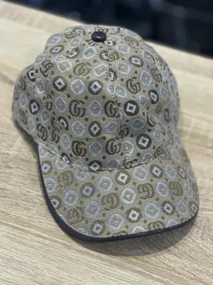 كاسكيطة لويس فويتون Louis Vuitton