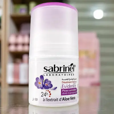 مزيل عرق رول أون (Déodorant Roll-on).