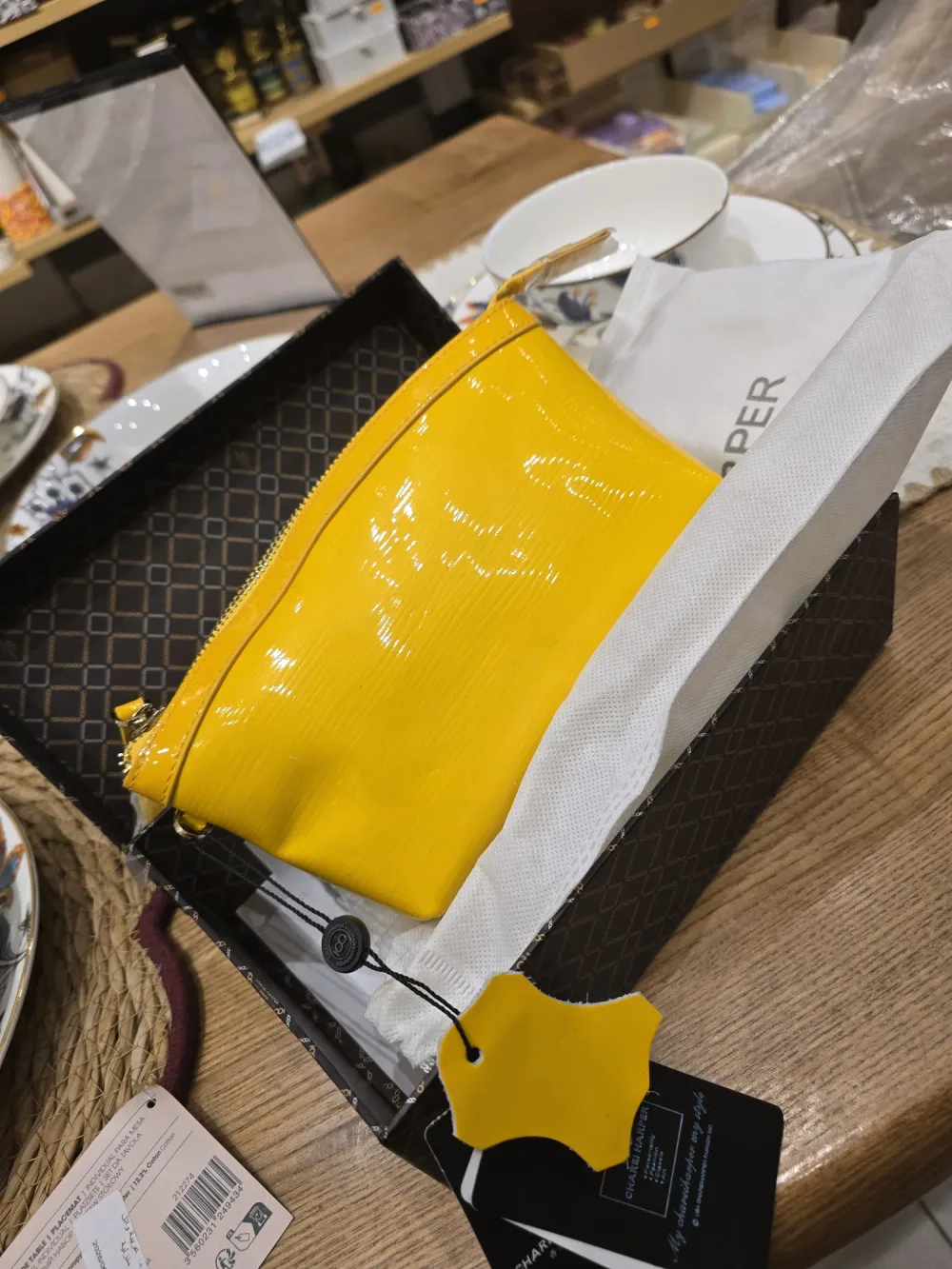 Pouchette jaune