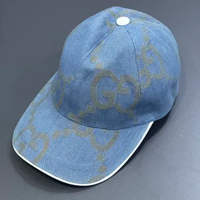 كاسكيطة غوتشي Gucci ازرق