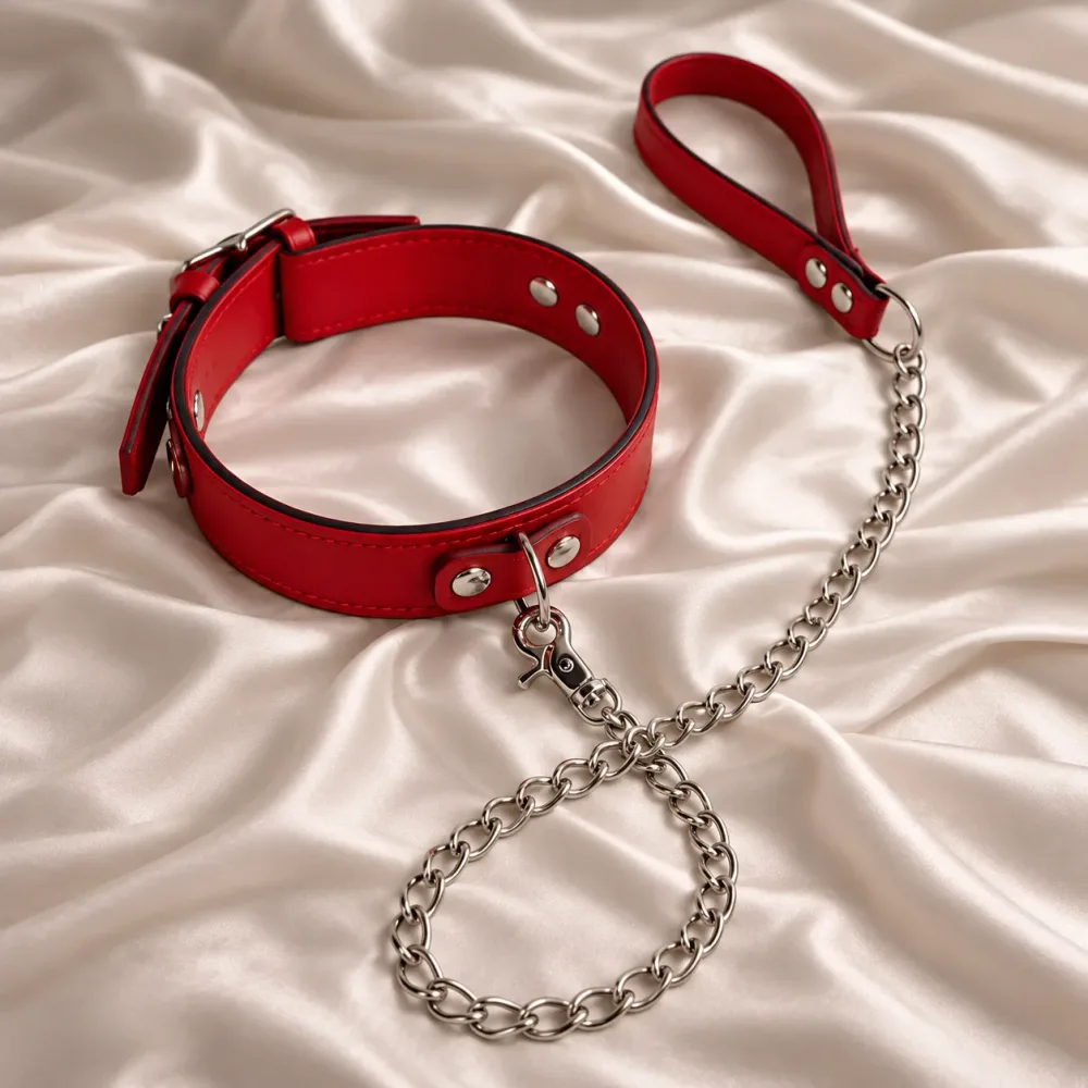 طوق جلدي بسلسلة VALERIA | Collier en cuir avec chaîne VALERIA