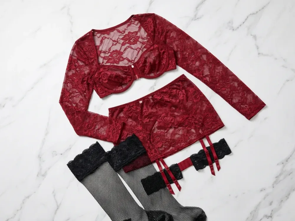 DIAVA Stella RED & Black