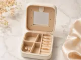 💎 Boîte à Bijoux Personnalisée avec Lettre Chenille