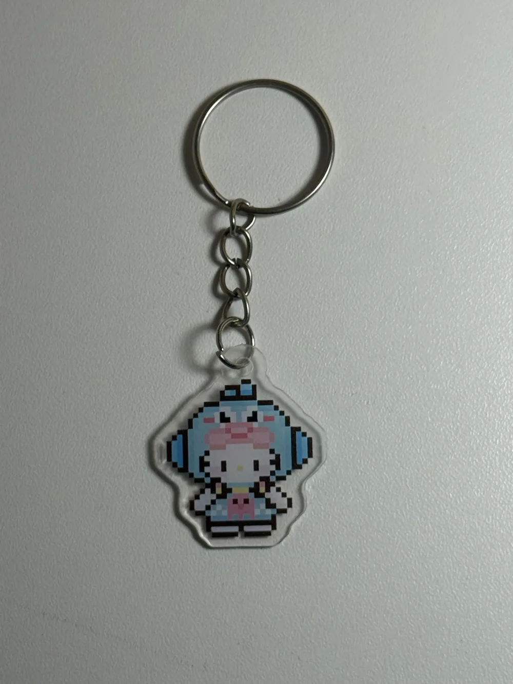 Hello kitty keychain