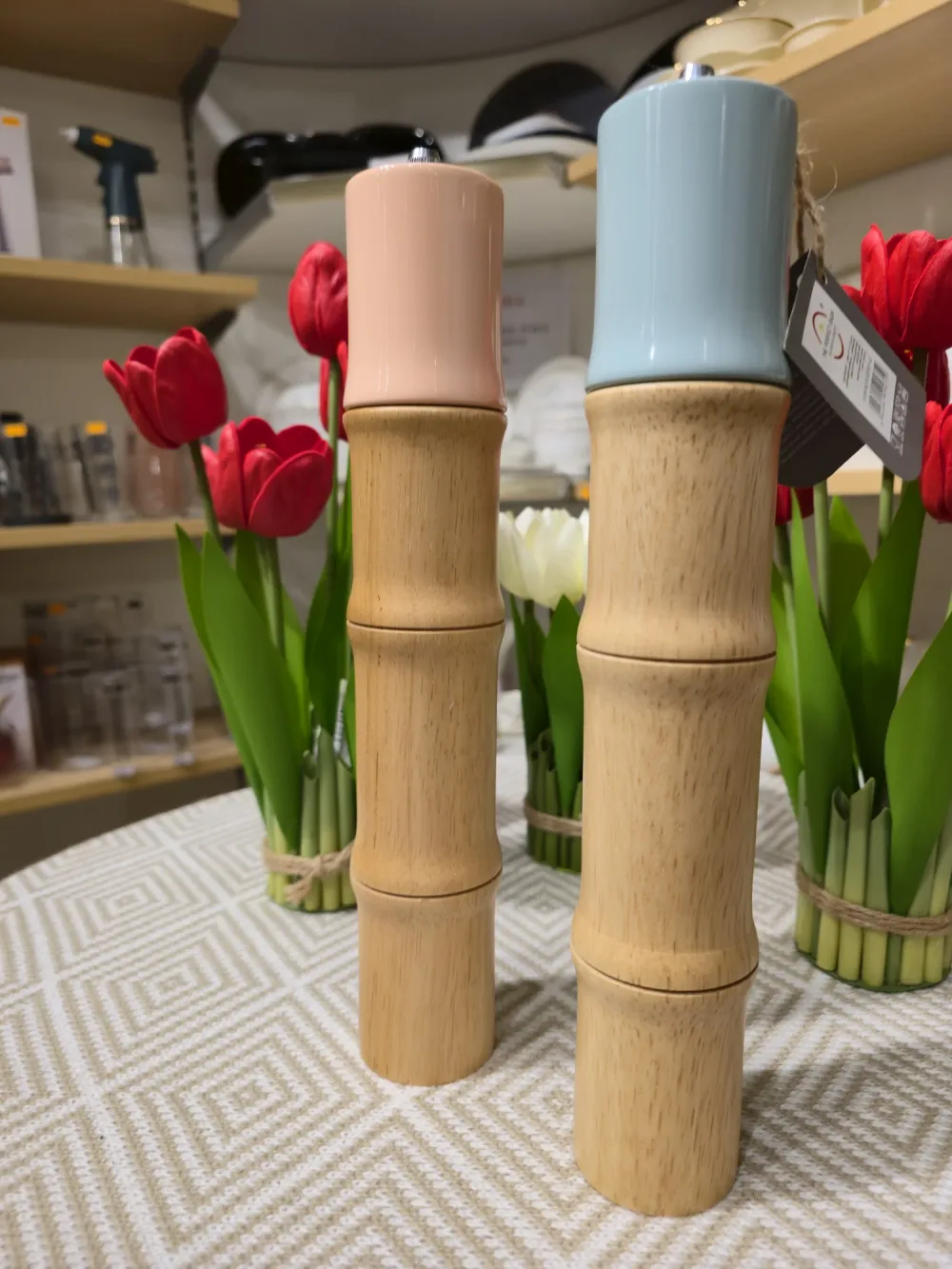 Moulin à Épices en Bois Style Bambou — Rose et Bleu