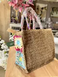 Sac cabas en crochet multicolore avec anses perlées