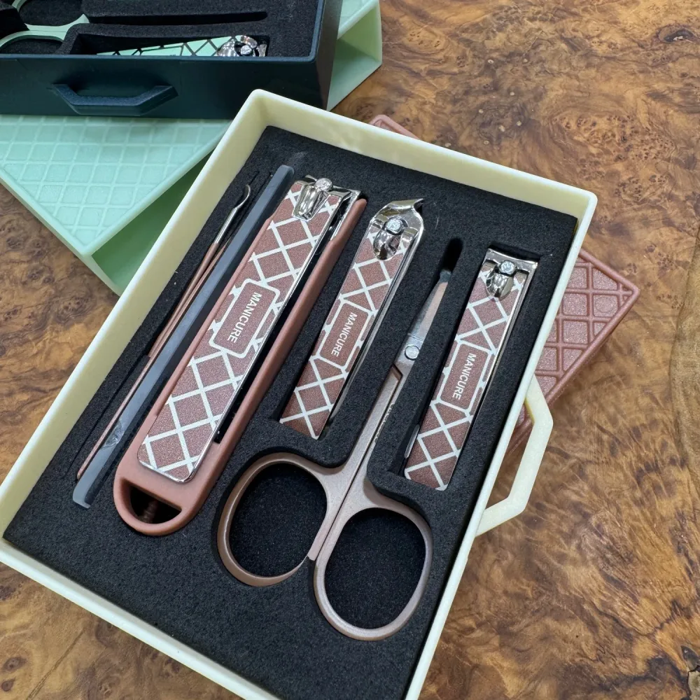 Kit manucure 7 pièces