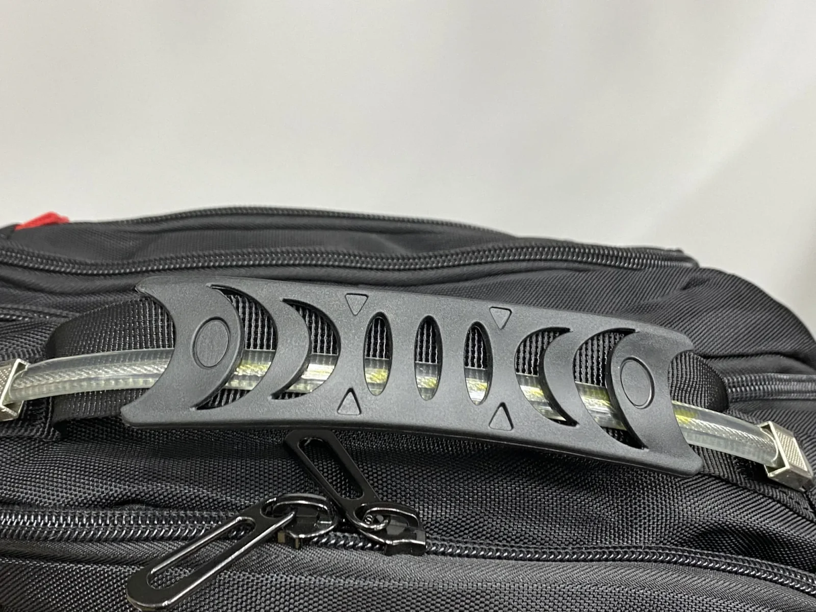 Sac à dos voyage 50L et ordinateur 17 pouces